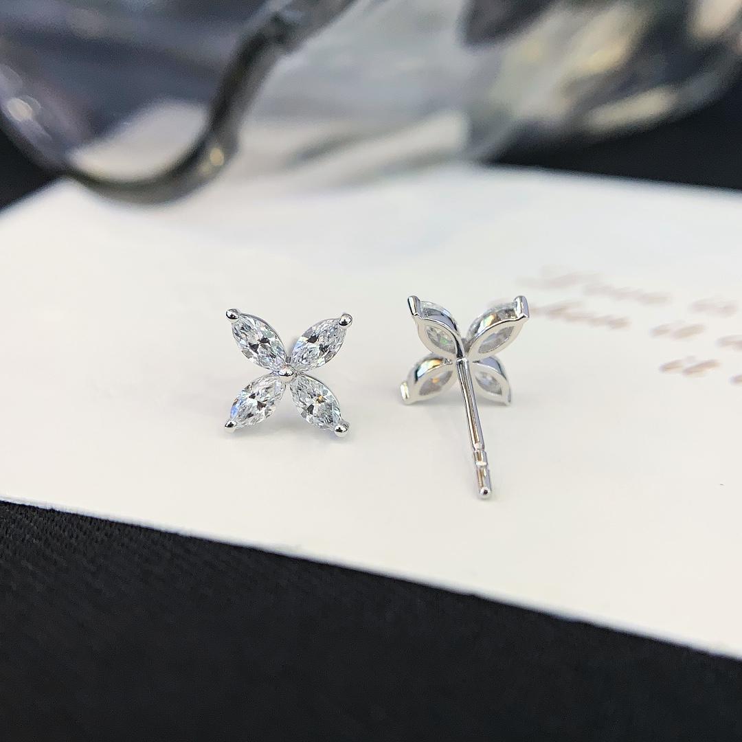 All Eyes Up Here Marquise Diamond Flower Studs