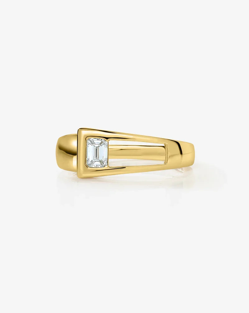 Tapered Emerald Lab Diamond Ring