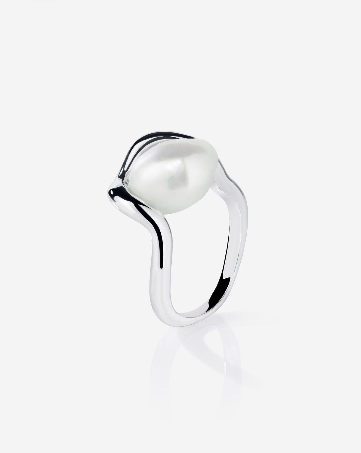 Coco Pearl Ring