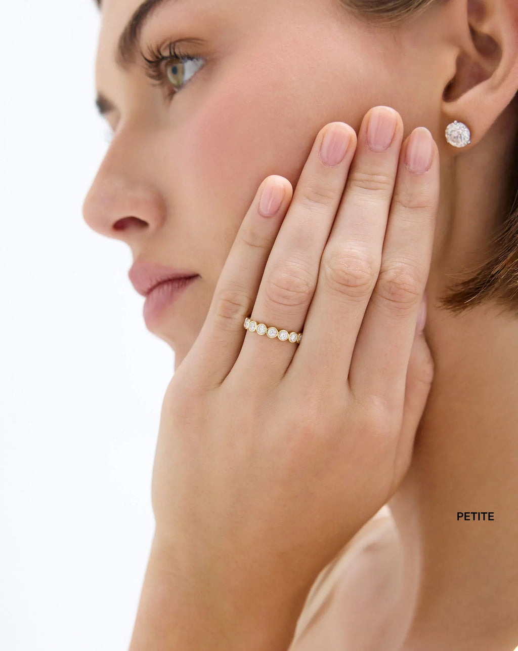 Lab Diamond Round Bezel Eternity Band