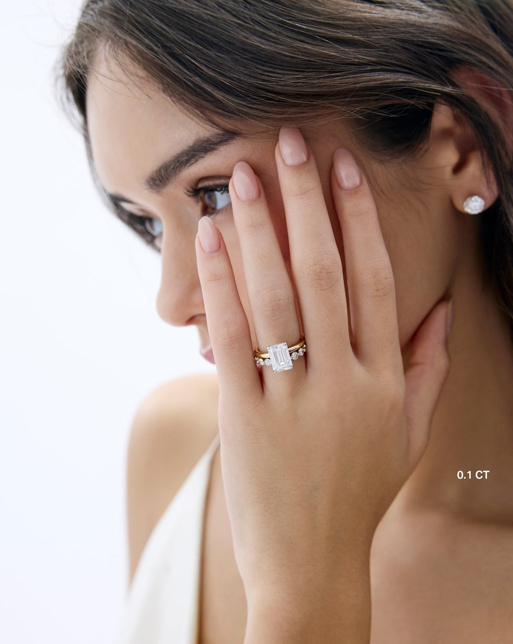 Single Prong Lab Diamond Band