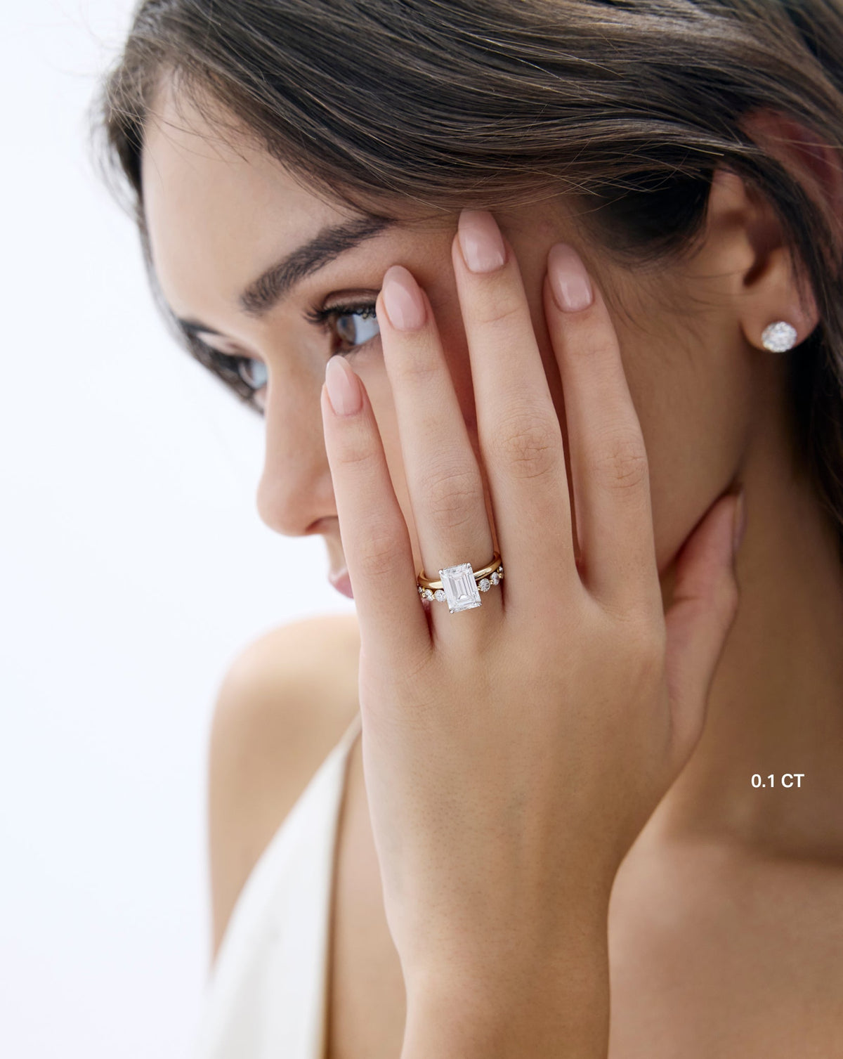 Single Prong Lab Diamond Band