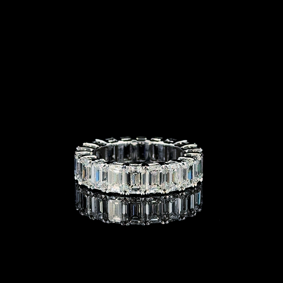 Quiet Luxury Lab Grown Diamond Ring