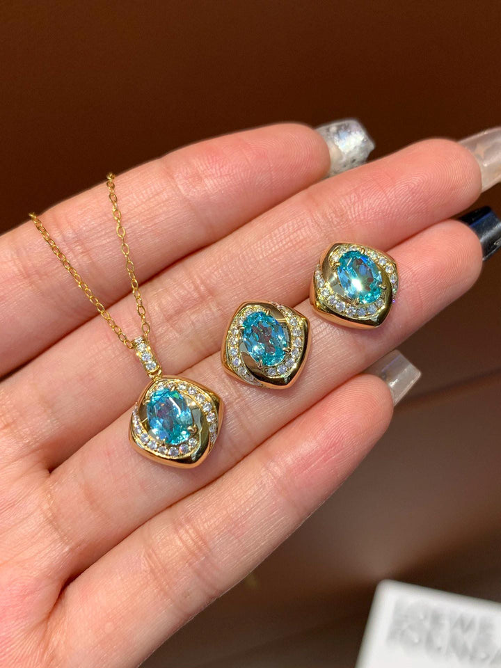 Impossible to Ignore Oval Sapphire Halo Jewelry Set