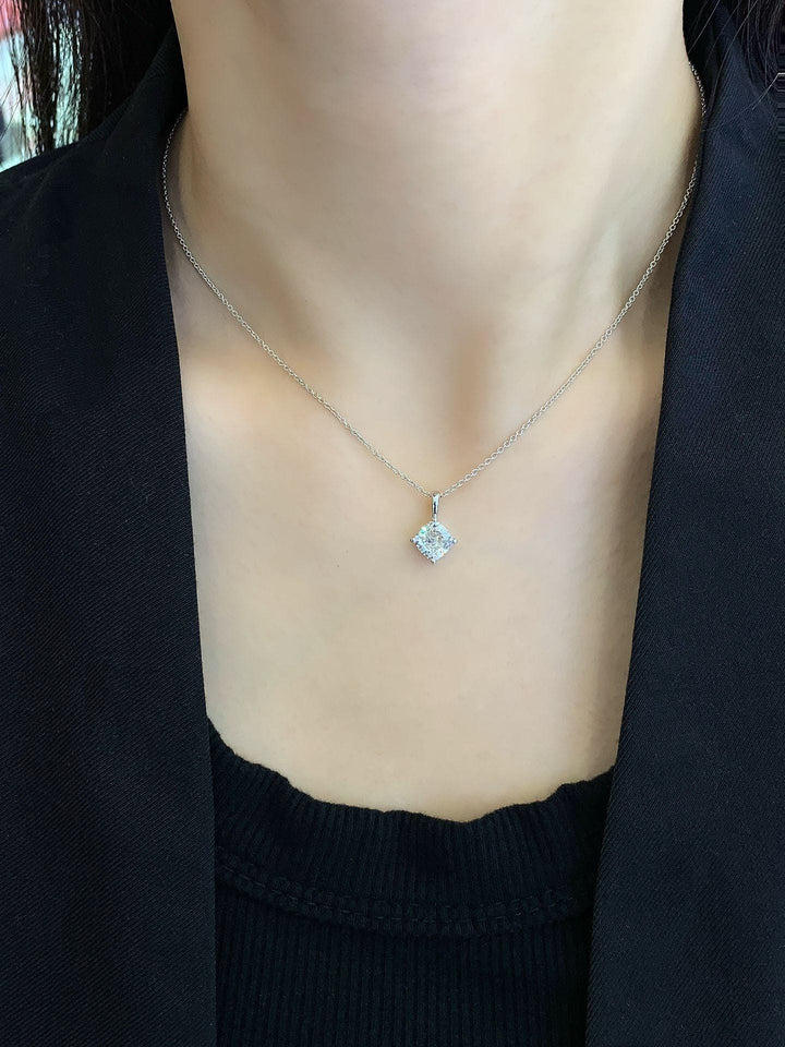 Grace in Every Glance CVD Diamond Pendant
